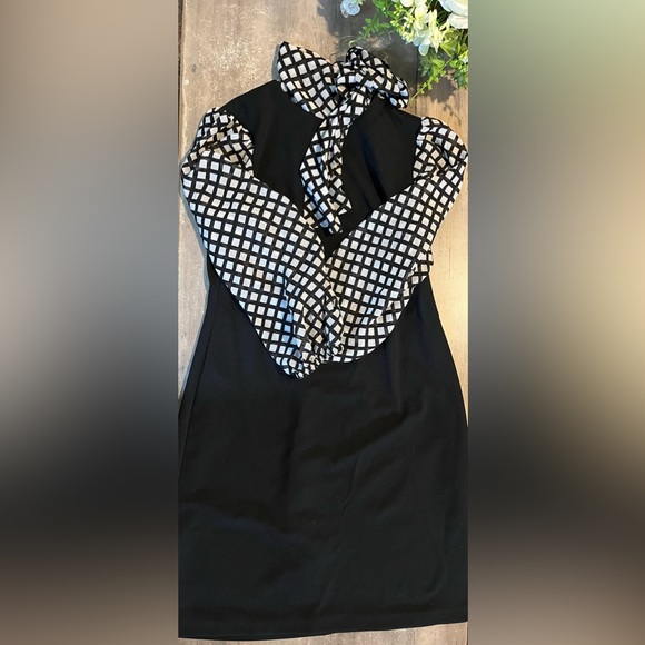 Calvin Klein Long Sleeve Mock Tie Neck Mini Dress Size 8 - Picture 3 of 9